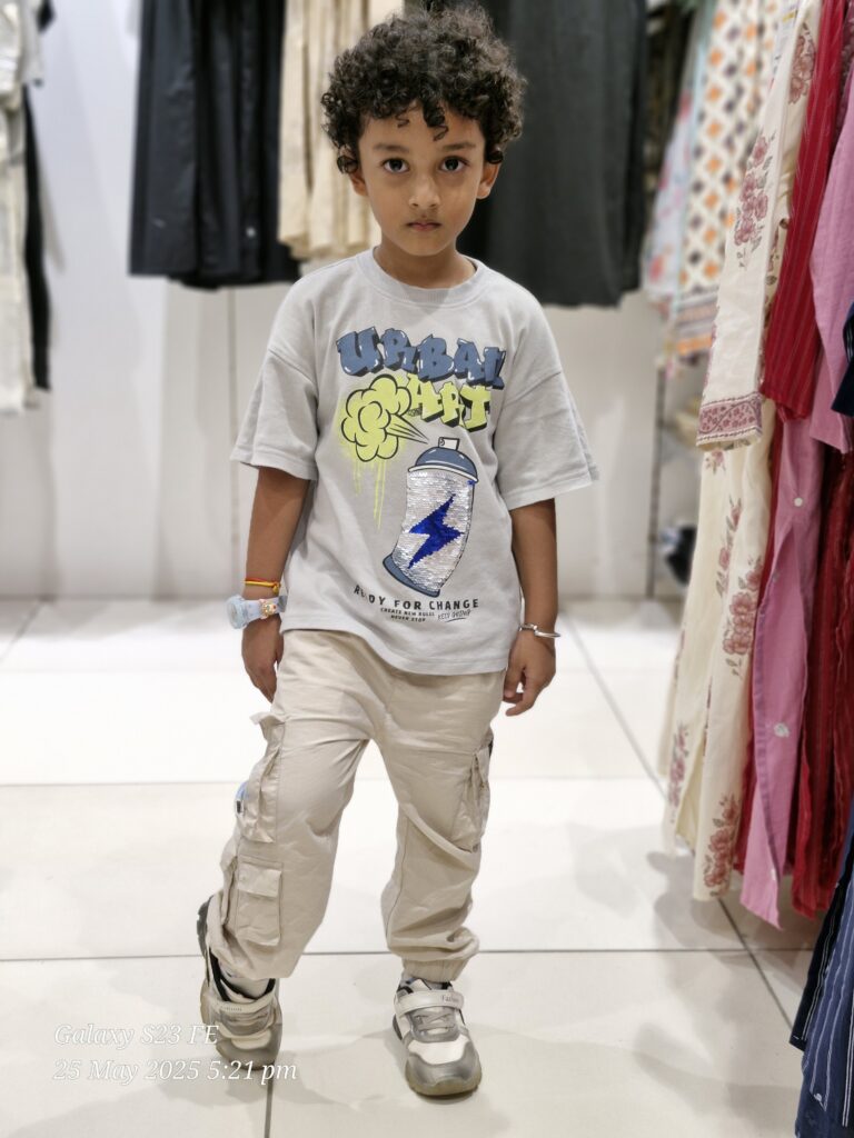 Best Child Photographer in Delhi: Capturing Real Smiles and Innocent Moments.